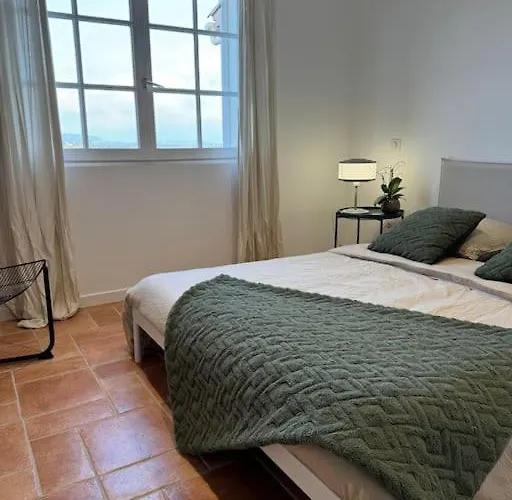 Spacieux Et Lumineux 2 Vue Centre-ville De Porto-vecchio * Porto-Vecchio (Corsica)