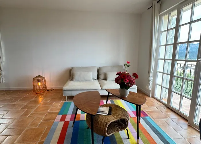 Spacieux Et Lumineux 2 Vue Centre-ville De Porto-vecchio ポルトヴェッキオ